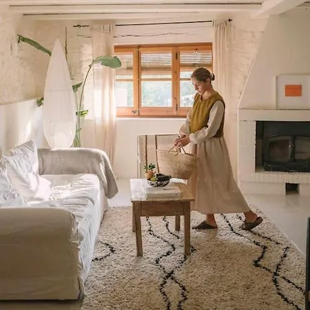 Estudio Niu Lohodihomes * ז'ירונה